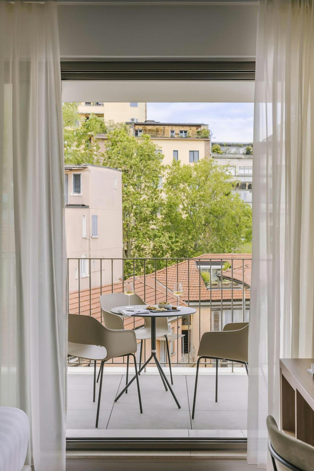 Sonder By Marriott Bonvoy Atelier Apartments Porta Romana Milão Exterior foto
