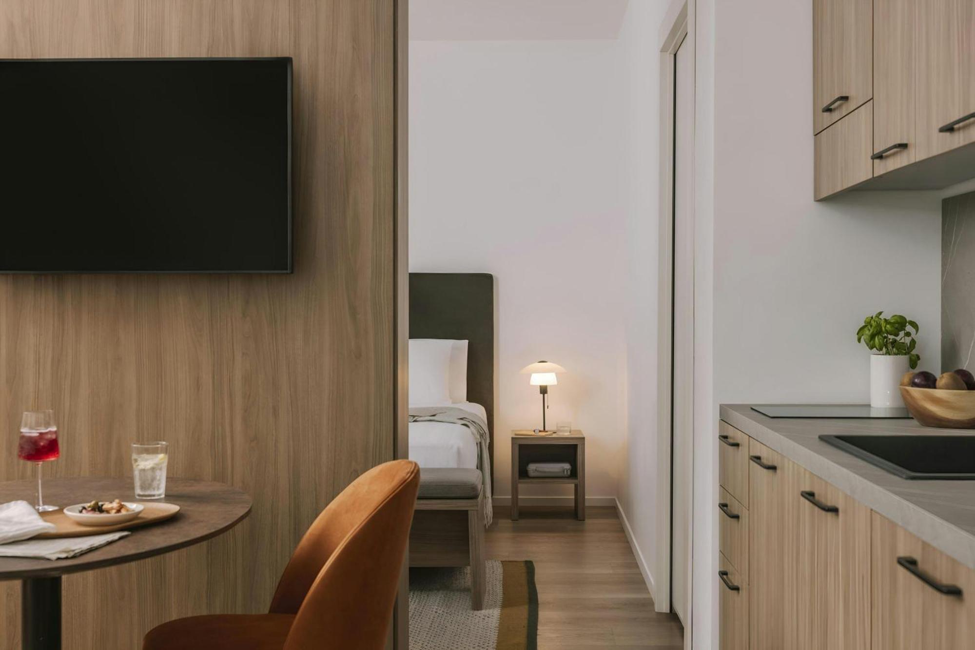 Sonder By Marriott Bonvoy Atelier Apartments Porta Romana Milão Exterior foto